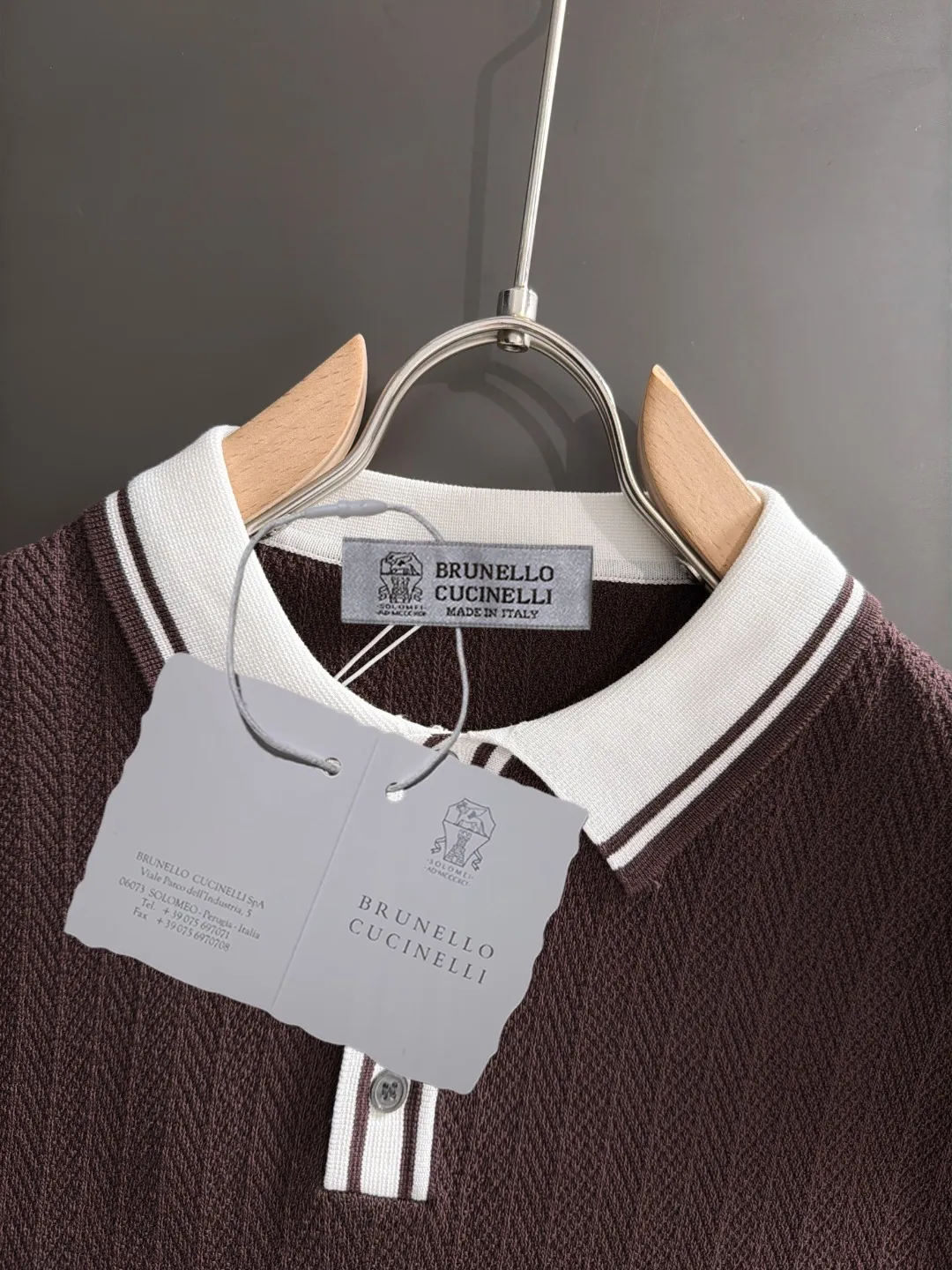 Next day shipment High Quality BC 2026 Summer New Arrival men's short-sleeved T-shirt Made of combed cotton yarn knitted cotton fabric, pure cotton high-weight special yarn, it feels full of weight when weighed, and the upper body is more textured than ordinary T-shirts. This texture can cope with the weather easily and is suitable for both hot and cold! The pattern on the chest adopts three-dimensional embroidery technology, and is perfectly produced stitch by stitch with reference to the original version! Loose fit design, looks noble. Size: M to XXXL